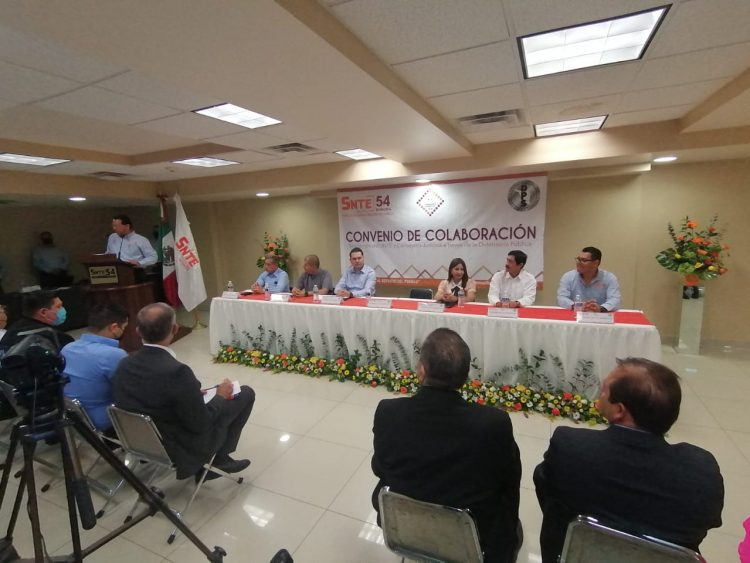 Agremiados  al SNTE 54 contarán con acceso a defensoría gratuita