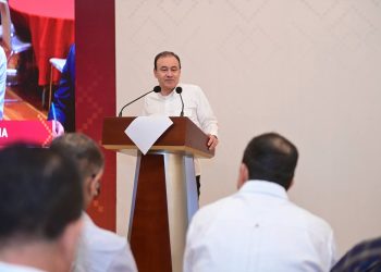 PIDE GOBERNADOR QUE AUTORIDADES UNIVERSITARIAS Y STAUS RETOMEN NEGOCIACIONES