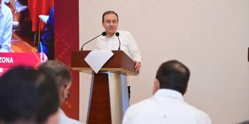 PIDE GOBERNADOR QUE AUTORIDADES UNIVERSITARIAS Y STAUS RETOMEN NEGOCIACIONES