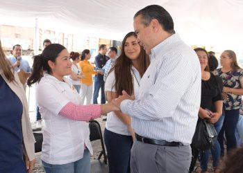 AGRADECE TOÑO ASTIAZARÁN LLEGADA DE DR. VAGÓN CON SERVICIOS GRATUITOS DE SALUD