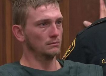 HORROR EN OHIO: HOMBRE CAZÓ A SUS HIJOS, LOS PUSO EN FILA Y LOS EJECUTÓ