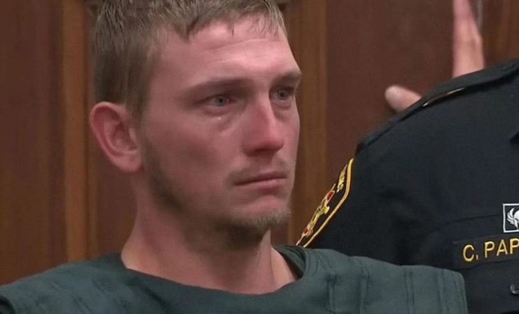 HORROR EN OHIO: HOMBRE CAZÓ A SUS HIJOS, LOS PUSO EN FILA Y LOS EJECUTÓ