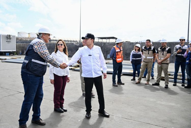 Recorre Gobernador avances de Modernización del Puerto y carretera Guaymas – Chihuahua 