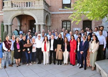 Respaldamos a medios públicos por su labor cultural, educativa y de información: Alfonso Durazo