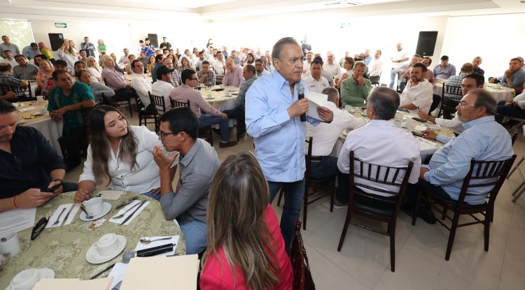 Hermano del Gobernador de Morena en Baja California Sur, junto a 24 agrupaciones de la sociedad civil de Cajeme, se suman a Beltrones