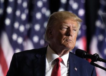 TRUMP ES INVESTIGADO POR ATAQUE AL CAPITOLIO