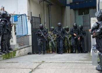 Exige México investigación del asalto contra embajada en Quito
