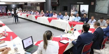Firma CMIC Sonora convenio de colaboración con CECOP