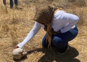 CECI PATRICIA FLORES ENCONTRÓ OSAMENTA QUE PODRÍA SER LA DE SU HIJO MARCO ANTONIO