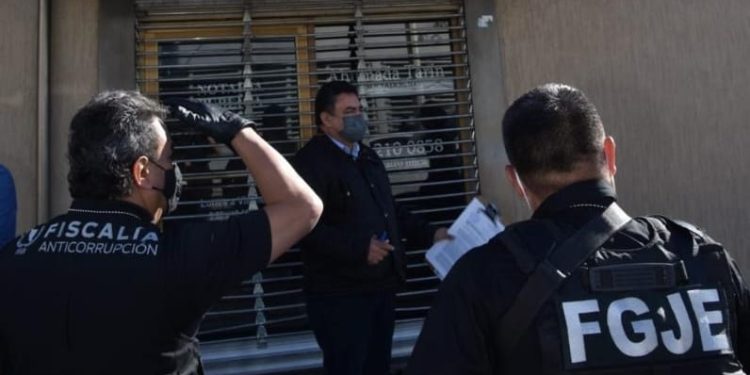Investigará FGJE posible participación de notarios en casos de fraude