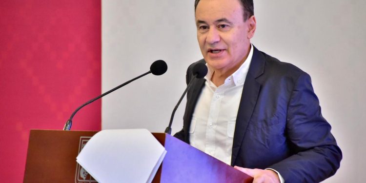 RESPETA GOBERNADOR DECISIÓN DE PATY DUARTE DE RENUNCIAR A SU CARGO EN EL GOBIERNO DEL ESTADO