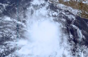 TORMENTA HILARY ‘TOMA FUERZA’ Y PODRÍA CONVERTIRSE EN HURACÁN