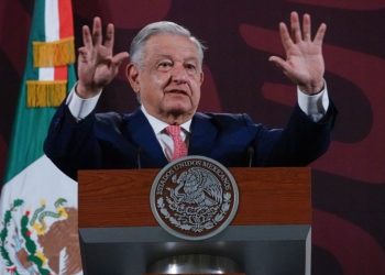 “A México se le respeta”: AMLO al confirmar denuncia a Ecuador ante la CIJ
