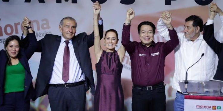 ENCUESTAS DE MORENA DAN POR GANADORA A CLAUDIA SHEINBAUM