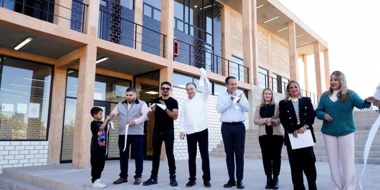 Inaugura Gobernador Durazo Centro Cultural Ágora en Hermosillo