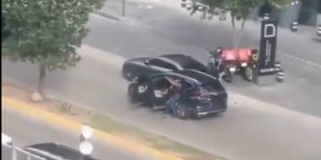 Balacera en zona comercial de Zapopan deja un muerto y tres heridos&nbsp;