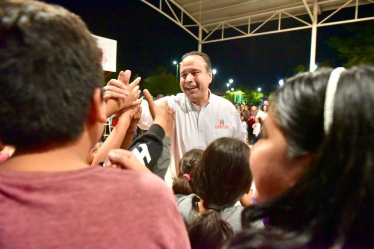 CELEBRA ANTONIO ASTIAZARÁN A LA NIÑEZ EN POSADA NAVIDEÑA CRECES DE LA COLONIA NUEVO HERMOSILLO