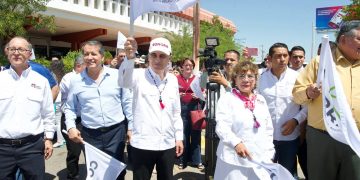 GOBERNADOR ALFONSO DURAZO ENTREGA 59 MOTOCICLETAS A SEPOMEX Y ANUNCIA REHABILITACION DE EDIFICIO&nbsp; CENTRAL DE CORREOS&nbsp;