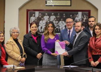 RECIBE CONGRESO PROPUESTAS DE REFRORMA A LEY DE PARTICIPACIÓN CIUDADANA POR EL IEE