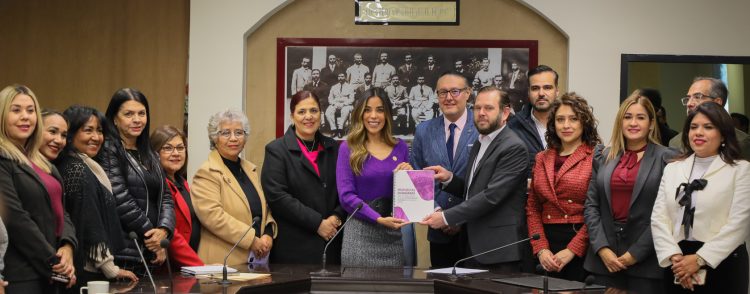 RECIBE CONGRESO PROPUESTAS DE REFRORMA A LEY DE PARTICIPACIÓN CIUDADANA POR EL IEE