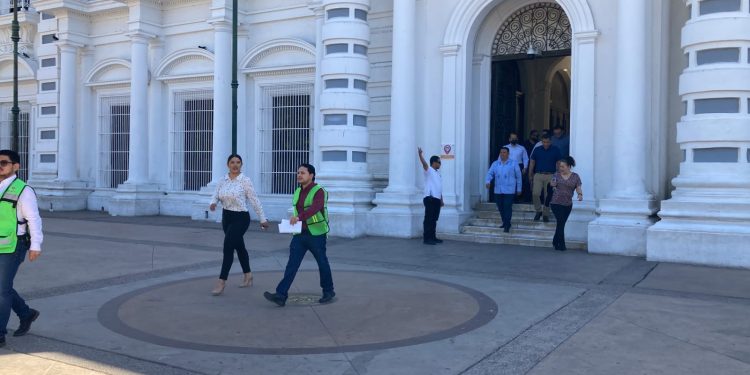 PARTICIPAN 200 EMPLEADAS Y EMPELADOS DEL GOBIERNO DEL ESTADO POR SIMULACRO NACIONAL
