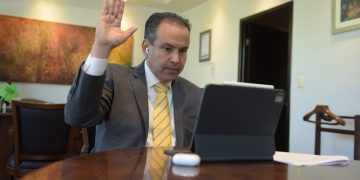 Suma Toño Astiazarán apoyo del Fondo Deportivo del IDH para cuatro deportistas