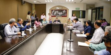 Realizan parlamento abierto en materia de Ley de Pavimentos