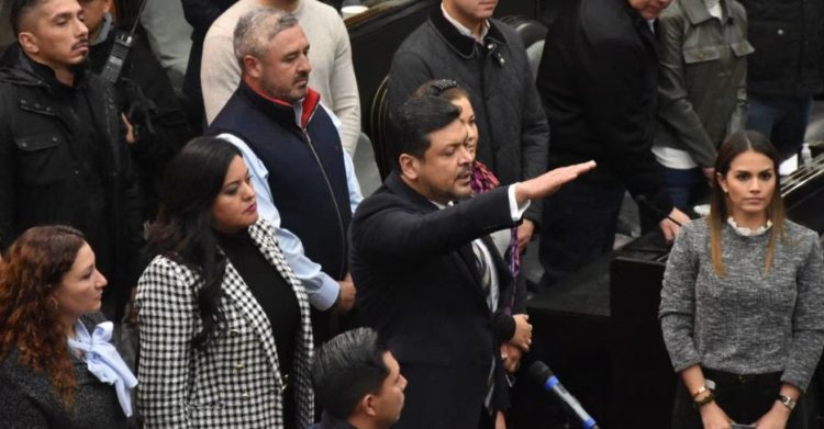 Congreso de Nuevo León elige a Luis Enrique Orozco Suárez como gobernador interino; descarta propuestas de Samuel García