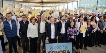 Entrega Gobernador Durazo más de mil bases a personal de salud e inaugura primera sala de hemodinamia en la entidad