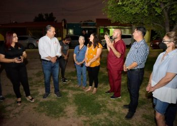 Entrega Toño Astiazarán espacio público renovado colonia Haciendas del Sol