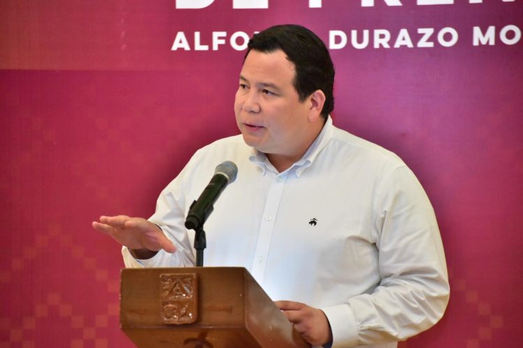 SUSPENDEN A FUNCIONARIOS DE CECYTES POR ACTOS DE CORRUPCIÓN