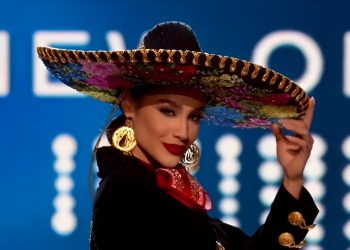 MISS UNIVERSO: LA MEXICANA IRMA MIRANDA CONQUISTÓ AL MUNDO CON ESTÁ SEDUCTORA MIRADA MIENTRAS PORTABA EL TRAJE DE CHARRA