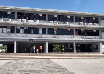 Atienden Policía Estatal, Municipal y SEDENA llamado en Secundaria de Hermosillo