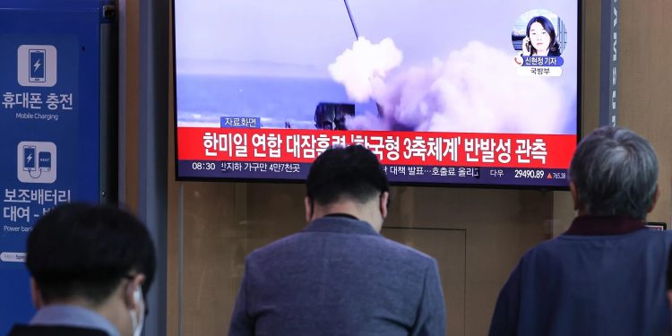 COREA DEL NORTE LANZA UN MISIL BALÍSTICO SIN IDENTIFICAR AL MAR DE JAPÓN