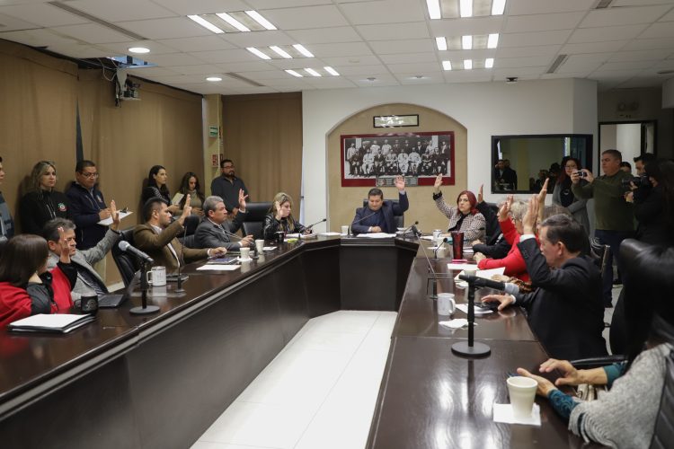 APRUEBA COMISIONES CAMBIOS A LA REFEORMA DE LA LEY 4 DE LA UNIVERSIDAD DE SONORA