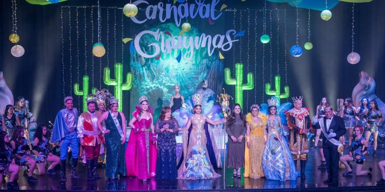 PARTICIPA SECRETARÍA DE TURISMO EN CORONACIÓN DE LA REYNA DEL CARNAVAL INTERNACIONAL DE GUAYMAS 2023