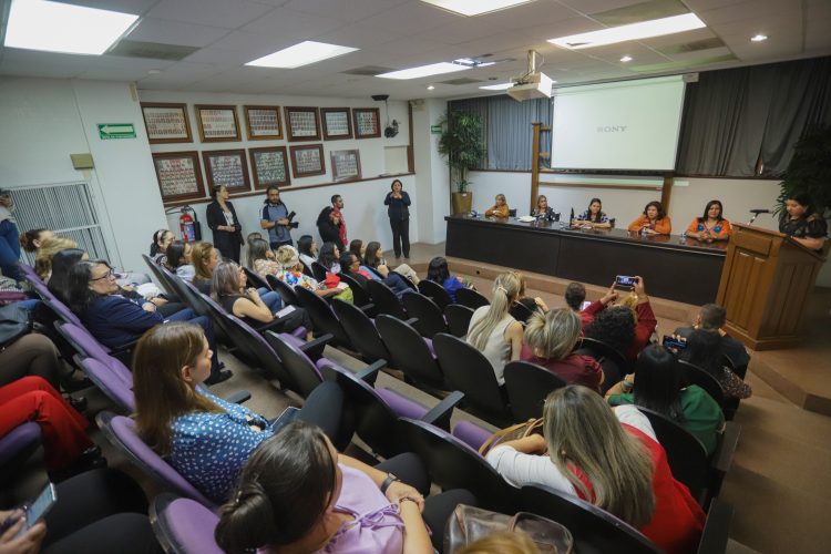 REALIZAN FORO SOBRE “VIOLENCIA POLÍTICA EN RAZÓN DE GÉNERO” PARA PERSONAL DEL CONGRESO DEL ESTADO
