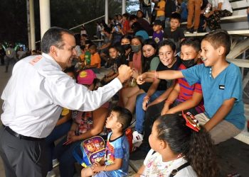 Con propuestas de vecinos Toño Astiazarán integra Presupuesto CRECES