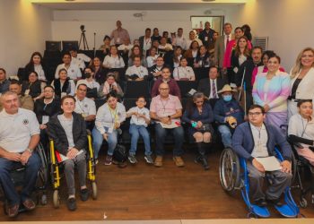 Inaugura Congreso de Sonora Primer Parlamento de Personas con Discapacidad