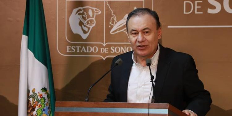 SONORENSES PAGARON SU PASAJE A CIUDAD DE MÉXICO PARA MARCHA: ALFONSO DURAZO