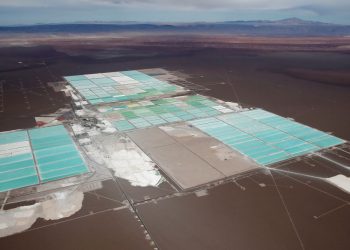 Se ampara empresa China tras retiro de concesiones del gobierno federal para operar litio en Sonora