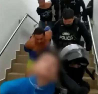 ECUADOR: HOMBRES ARMADOS ASALTAN UN HOSPITAL PARA INTENTAR MATARA UN ADOLESCENTE&nbsp;