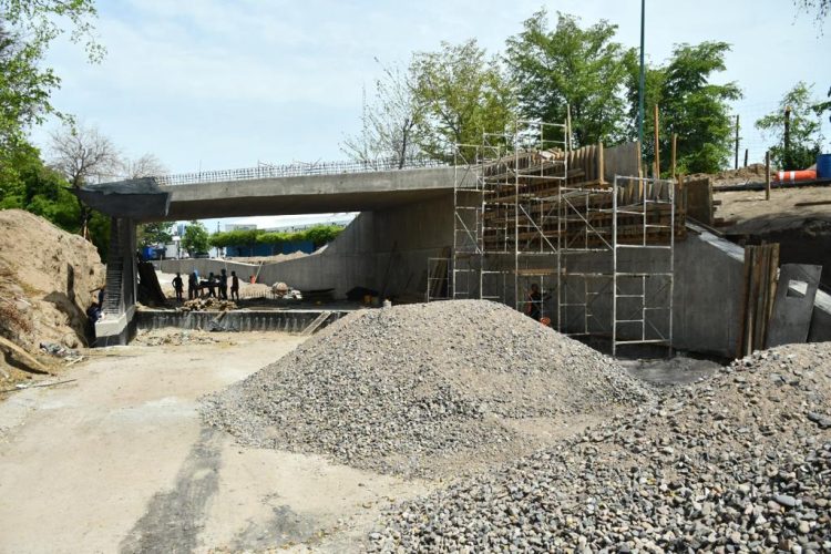 PRESENTA 30 POR CIENTO DE AVANCE NUEVO PASO DESNIVEL DE BULEVAR LUIS ENCINAS&nbsp;