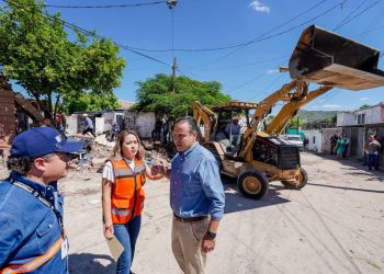 Coordina Toño Astiazarán acciones para acabar con foco insalubre y de inseguridad