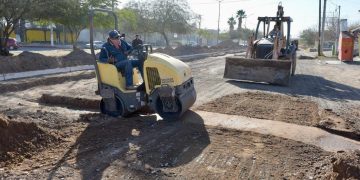 AVANZA EN 40 POR CIENTO MODERNIZACIÓN DE LA CALLE DOMINGO OLIVARES&nbsp;