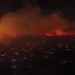 ES APOCALÍPTICO: VARIOS MUERTOS EN MAUI, HAWÁI, POR LOS INCENDIOS FORESTALES QUE FORZARON A LA GENTE A LANZARSE AL MAR Y PONEN EN JAQUE LOS SERVICIOS DE EMERGENCIA