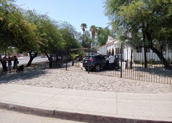 INVESTIGA FISCALÍA DE SONORA HECHO DE TRÁNSITO QUE GENERÓ CHOQUE EN LA CASA HOGAR, JUAN PABLO I