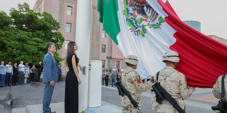 Encabeza Poder Legislativo ceremonia cívica