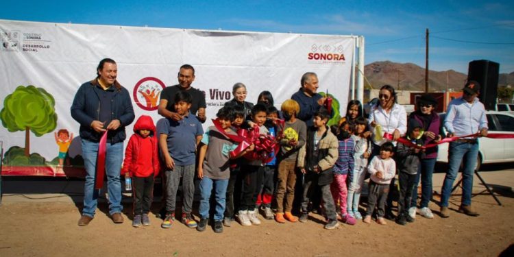 GOBIERNO DE SONORA HACE ENTREGA DE PARQUE REHABILITADO A LA COMUNIDAD COMCÁAC EN PUNTA CHUECA