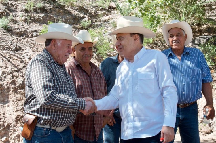 ATIENDE GOBERNADOR DURAZO OBRAS HIDROAGRÍCOLAS PARA EL DESARROLLO DE LAS COMUNIDADES DE EL DURAZNO Y LOS TEMPORALES EN BAVISPE